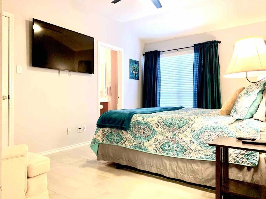 Modern Updates - Great Location - King Bed- Bmt San Antonio Ngoại thất bức ảnh
